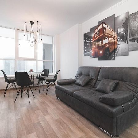 In The Sky Apartment Kiev Exterior foto